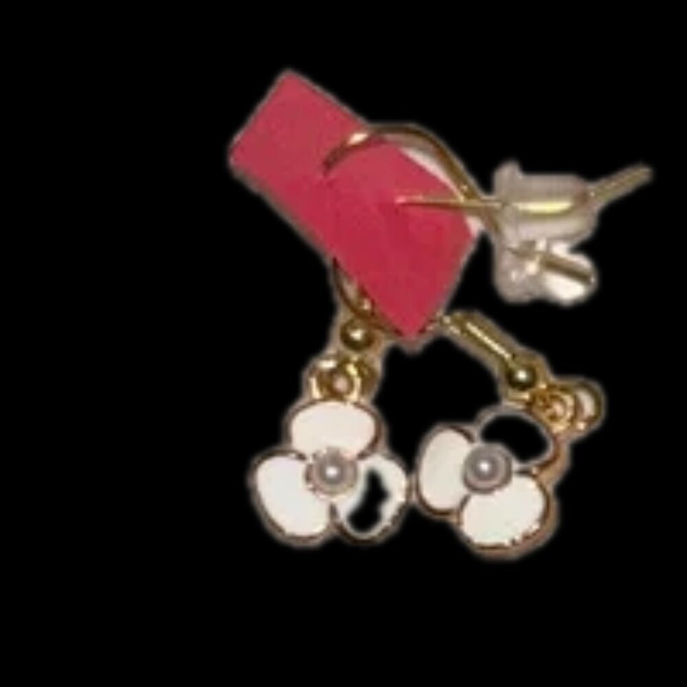 new handmade brass and White Flower Earrings NWOT